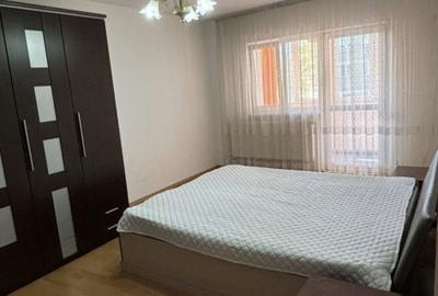 Spre inchiriere apartament 2 camere - 1