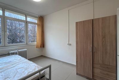 Camera De Camin Etajul 2 - Str. Aleea Constructorilor - zona Tractorul - 1