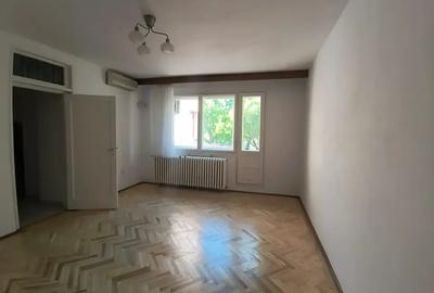 Apartament cu curte proprie - 5