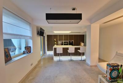 Vila deosebita  la un pas de mare mobilata si utilata - 58