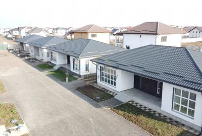 Casă individuală cu 4 camere în Domnești