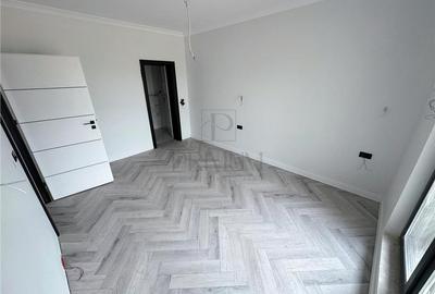 Duplex 3 dormitoare - asfalt - personalizare interioara - 5