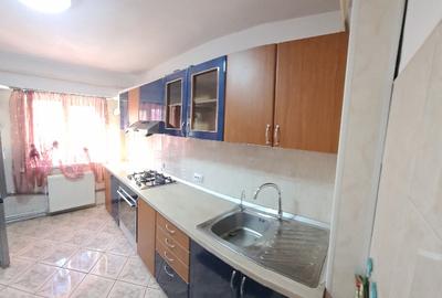 Închiriez apartament cu 3 camere ultracentral - 4