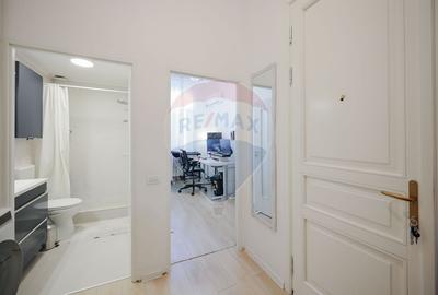 Apartament cu 3 camere de vânzare, ultracentral - 10