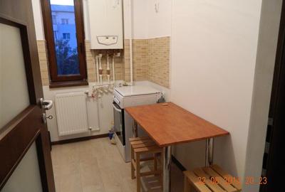 Apartament cu 2 camere decomandat în Canta