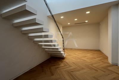 Penthouse cu 5 camere în Herăstrău