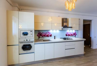 Apartament cu 3 camere decomandat, mobilat în Aviației