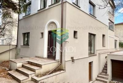 Vila 7 camere Primaverii - 1