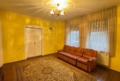 Casa 3 camere de inchiriat zona UTA - 1