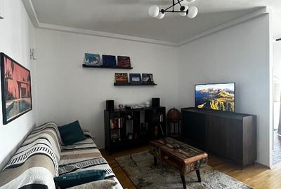 Apartament cu 2 camere semidecomandat în Titan