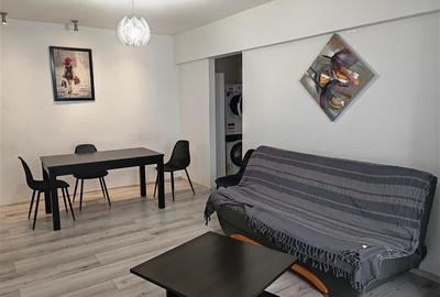 Apartament cu 2 camere semidecomandat, mobilat în Ultracentral