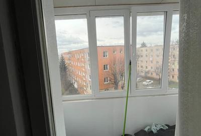 Apartament 2 camere renovat mobilat bloc anvelopat - 9