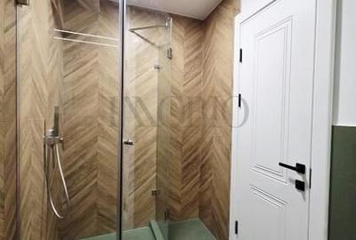 Apartament de vânzare 3 Camere | Universitate KM 0 - 12
