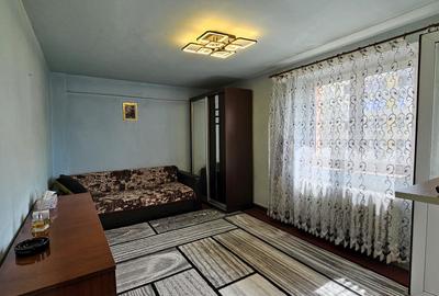 DOAMNA GHICA - RIPICENI, APARTAMENT 2 CAMERE, ETAJ 8/10, 46 MP! - 2