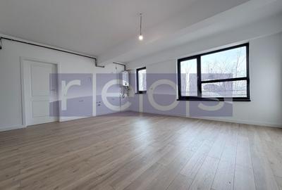 Apartament cu 2 camere decomandat în Străulești