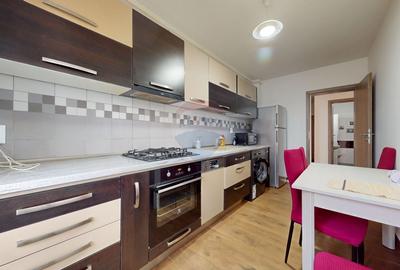 Apartament cu 2 camere de închiriat în zona Tractorul - 11