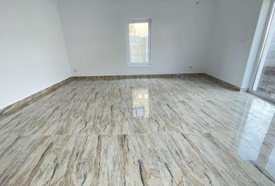 Casă individuală cu 5 camere în Dumbrăvița