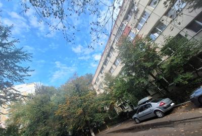 Apartament 2 camere zona Piata Sudului / Serg. Nitu Vasile / metrou - 1