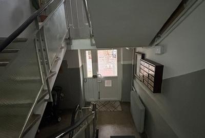 1 Decembrie 3 Camere Etaj 1 Centrala Proprie Instalatii Schimbate 12 Min Metrou - 19