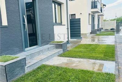 Casă individuală cu 5 camere în Odăile
