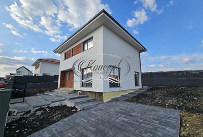 Casă individuală cu 4 camere în Chinteni