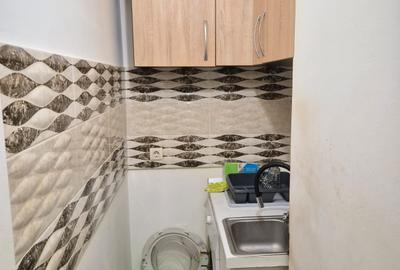 Garsoniera Tiglina2 et2/7 ,centrala ,Mobilata si Utilata  250 euro - 4