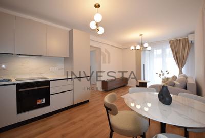 Apartament cu 2 camere semidecomandat, mobilat în Sopor