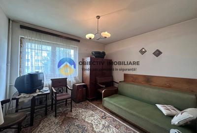 Apartament cu 2 camere semidecomandat, mobilat în Mărăței