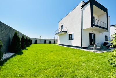 Casă individuală cu 4 camere în Berceni