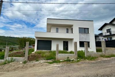 VILA P+1 cu ÎNCĂLZIRE ÎN PARDOSEALĂ + VEDERE PANORAMICĂ LAC EZĂRENI | Valea Adâncă, 200.000 EURO - 2