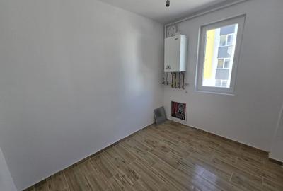 Apartament cu 2 camere decomandat în Girocului