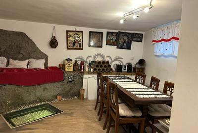 Casă cu 8 camere de vânzare în centrul Brașovului - 3