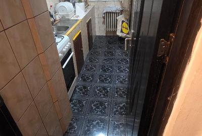 2 camere semidecomandat Zona  KM 4/5 - 8