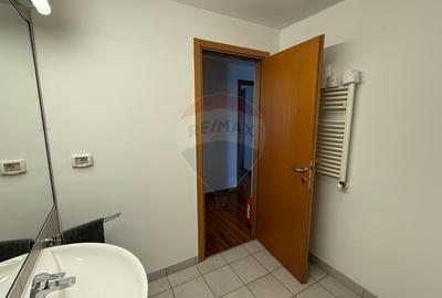 INCHIRIERE Apartament cu 3 camere in zona Primaverii - 13