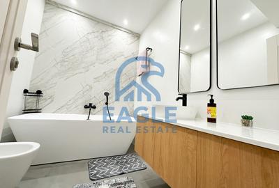 Casa de Cultura - 3 Camere de lux in bloc nou cu parcare, Termen lung - 12