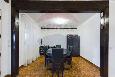 Vila cu 5 camere de vanzare Darza- Crevedia - 6