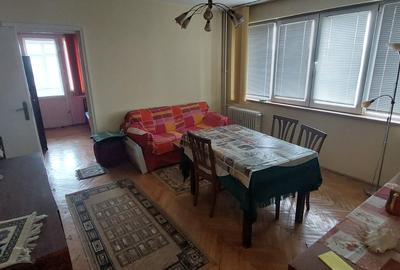 Apartament 3 camere metrou 1 mai la pret de garsoniera - 2