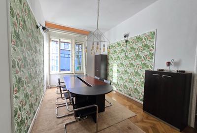 Birou locatie  centrala, str Paris - 1