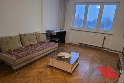 Ultracentral – Catedrala – 2 cam Decomandat – 330 euro - 12
