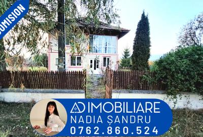 Casă individuală cu 5 camere în Sitești