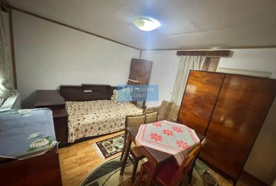 Casă de vânzare  zona Str. Gheorghe Doja, 3 camere - 7