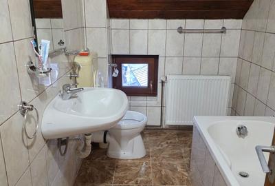 Casa ultra spatioasa 3 min de Piata Sfatului - 6