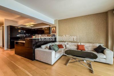 Vedere Frontala la Mare si Plaja la Picioare - Apartament cu Parcare Privata - 10