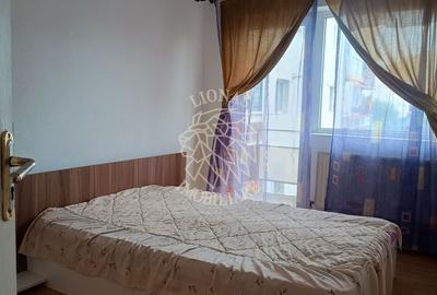 Apartament cu 2 camere decomandat, mobilat în Sud