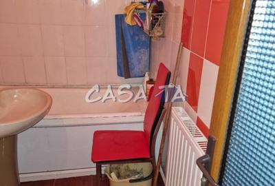 Apartament 2 camere, situat in Rovinari, Str.Castanilor - 9
