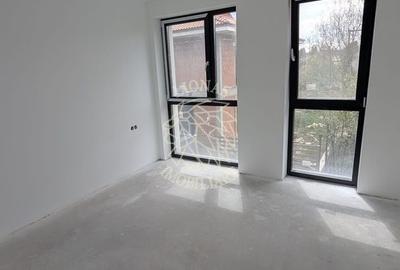 Apartament Ultrafinisat 3 camere-balcon-etaj 1-lift-Calea Moldovei - 5
