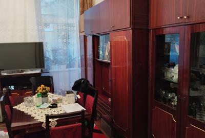 Apartament 2 camere decomandate centru langa magazinul SORA