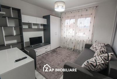 Unirii | zona Palas | etaj 2 | pivnita | confor 1 | Apt. 2 camere - 1