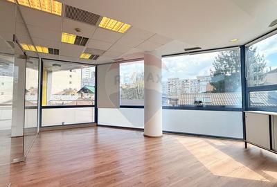 Spațiu de birouri de  închiriat în zona P-ta Victoriei - 2