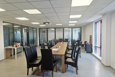 Spatiu industrial, birouri si teren de vanzare, situate intre DNCB - A2 si A0 - 6